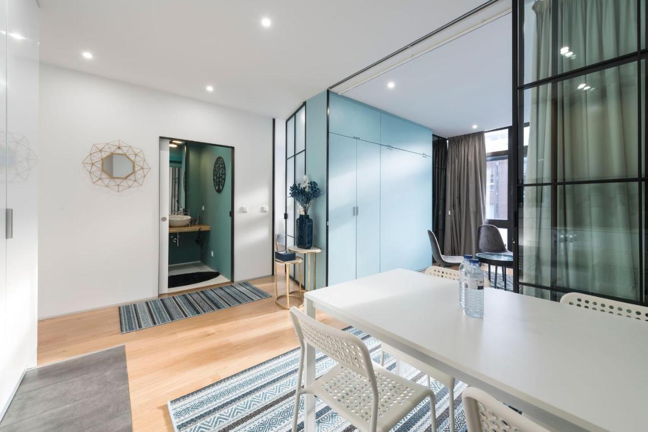 Lovelystay - Wohaza Apartment With Free Private Parking Porto Kültér fotó
