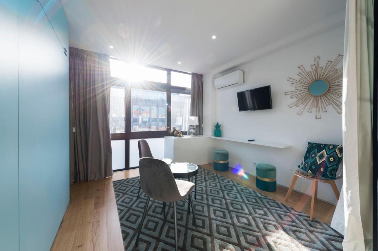 Lovelystay - Wohaza Apartment With Free Private Parking Porto Kültér fotó