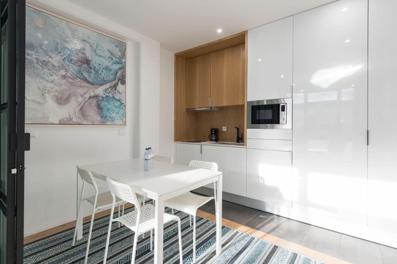 Lovelystay - Wohaza Apartment With Free Private Parking Porto Kültér fotó